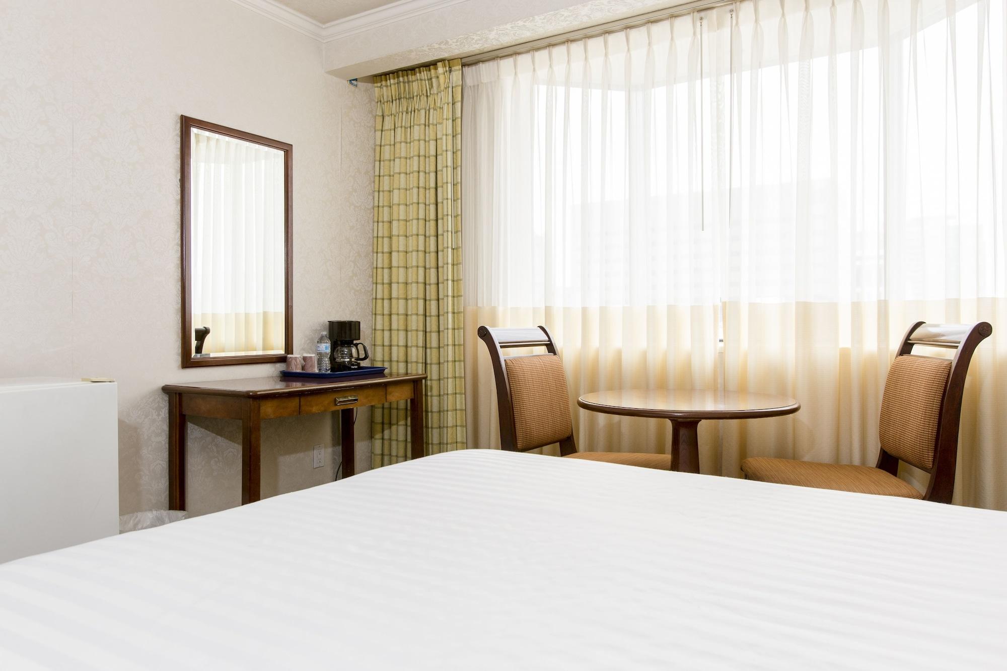 Hotel Jj Grand